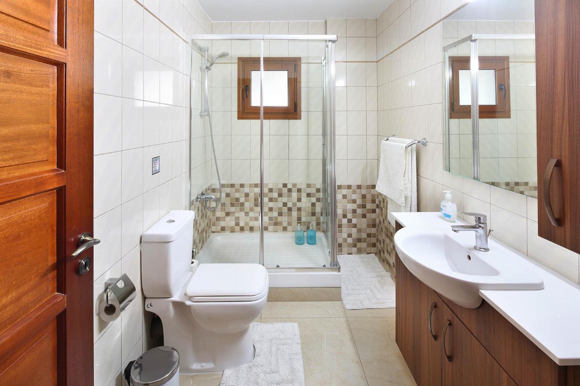 Olive Tree Apartments Лимасол Екстериор снимка