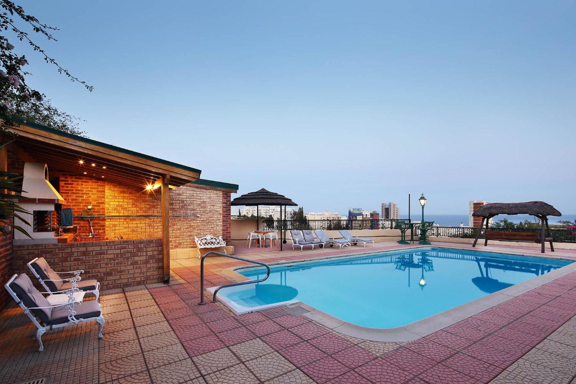 Olive Tree Apartments Лимасол Екстериор снимка